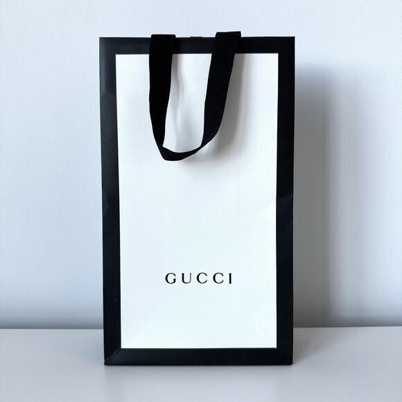 Gucci Small Paper Shopping Gift Bag - Picture 1 of 6